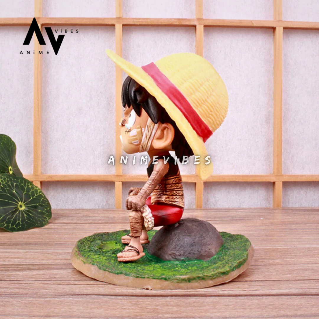 Straw Hat Kid Luffy Bandaged Action Figure | 12 CM | Resilient Spirit