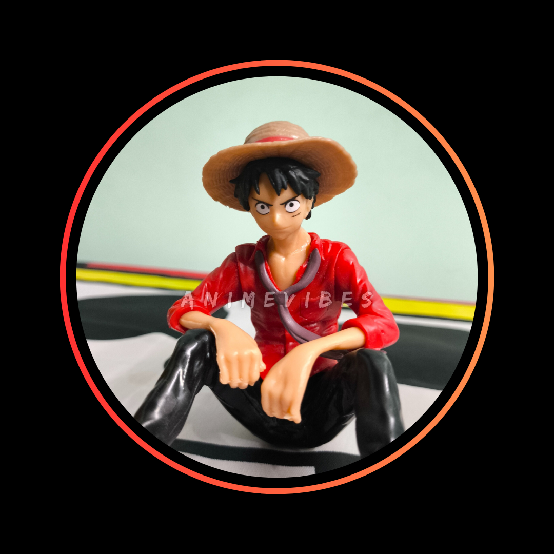Luffy sitting (red) | 12 cm