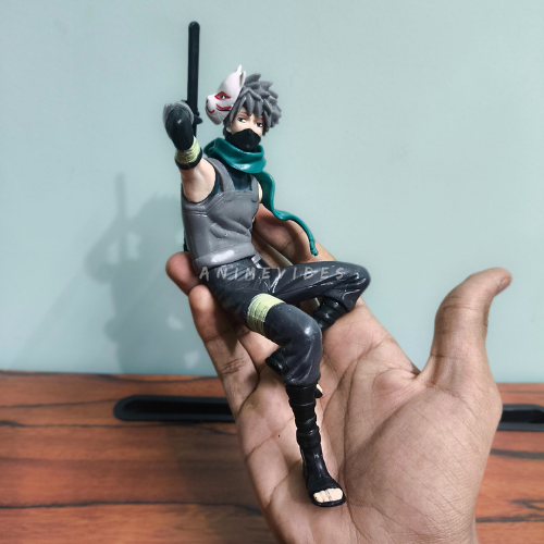 Kakashi Black Anbu Ops 17.5cm Sitting Figure