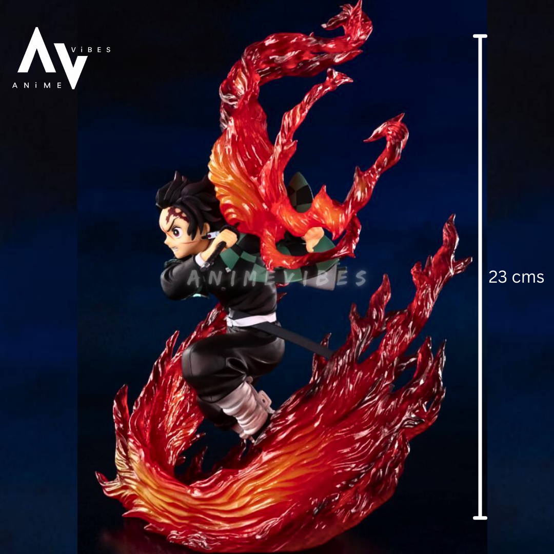 Tanjiro Kamado: Hinokami Kagura Fire Breathing Edition | 23 cm