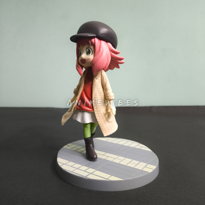 Adorable Anya – 13cm Winter Stroll Edition