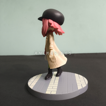 Adorable Anya – 13cm Winter Stroll Edition