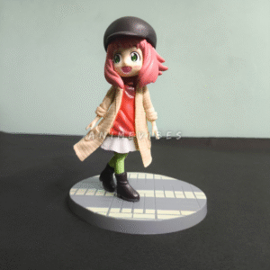 Adorable Anya – 13cm Winter Stroll Edition