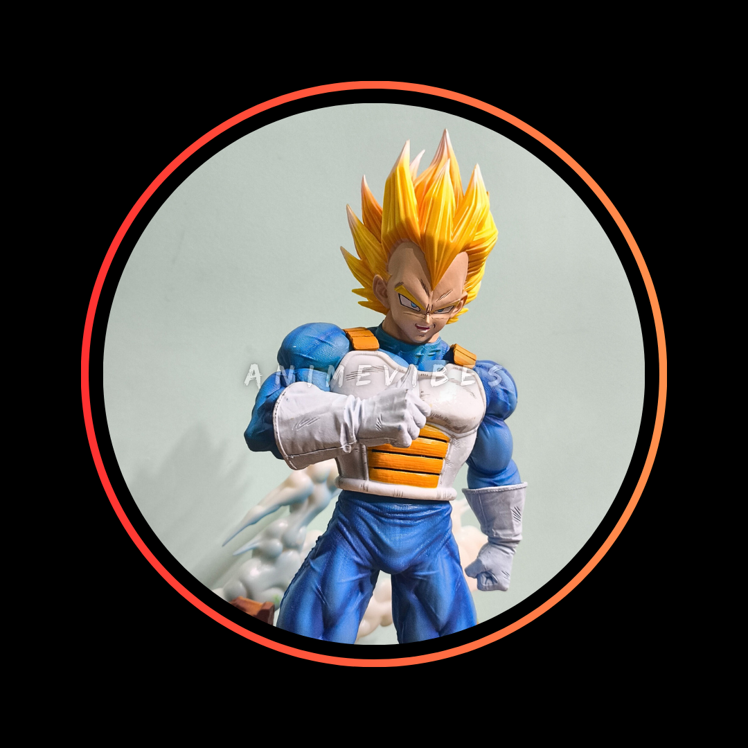 Vegeta 33cm Premium PVC Action Figure - Image 3