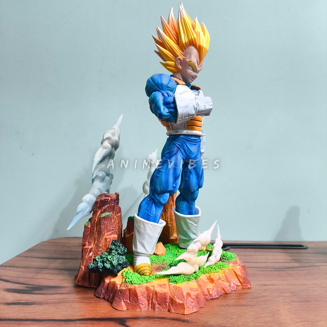 Vegeta 33cm Premium PVC Action Figure - Image 5