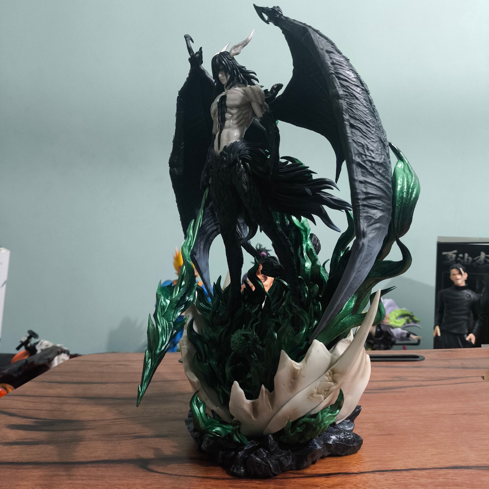 Ulquiorra 30cm Action Figure - Premium Espada Collectible Statue - Image 4