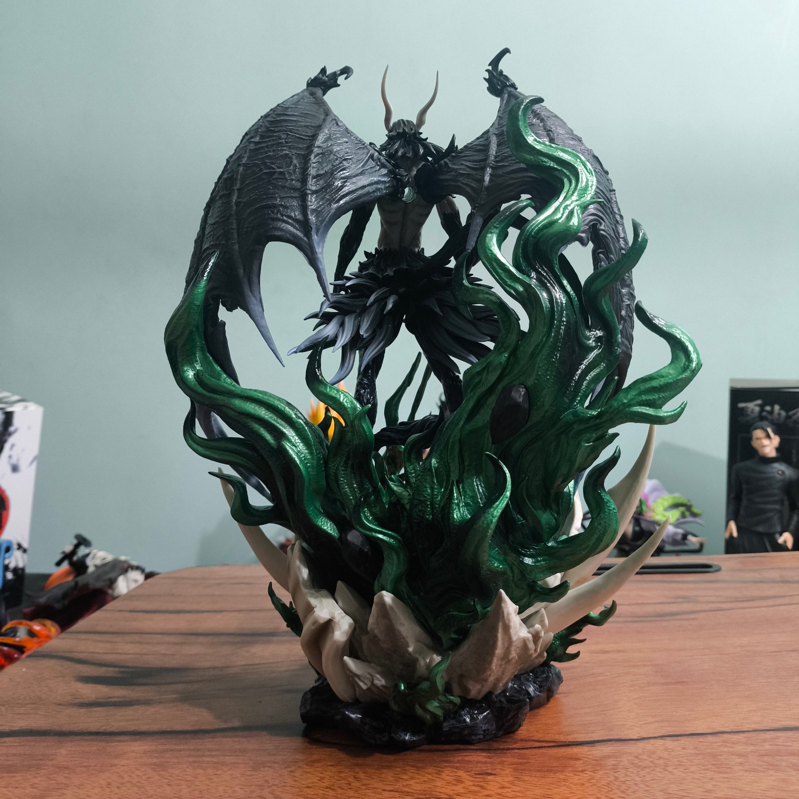 Ulquiorra 30cm Action Figure - Premium Espada Collectible Statue - Image 6