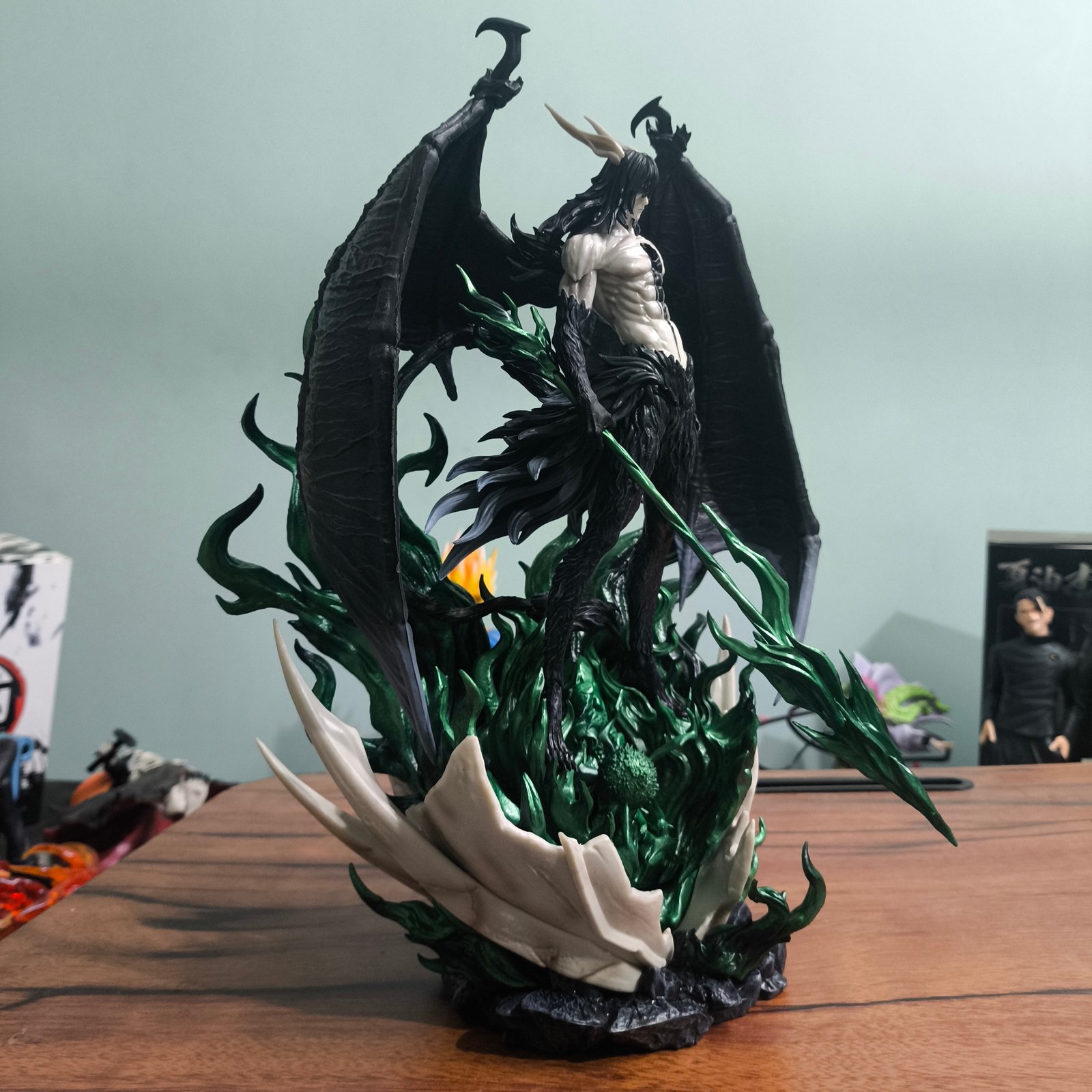 Ulquiorra 30cm Action Figure - Premium Espada Collectible Statue - Image 8