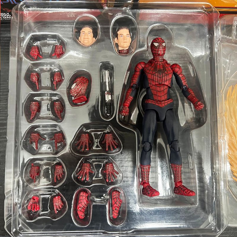 Tobey Maguire Spider-Man MAF 241 KO Action Figure - Image 2